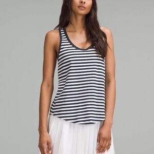 Lululemon / Love Tank Top / True Stripe True Navy White / Size 10